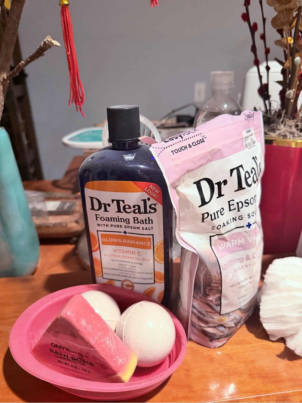 Dr Teal's Bath Set - Pink Foaming Bath & Epsom Soak, bath bombs included